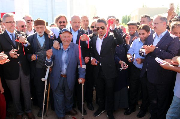 Nusret, Kadir Gecesi Kulliye açtı