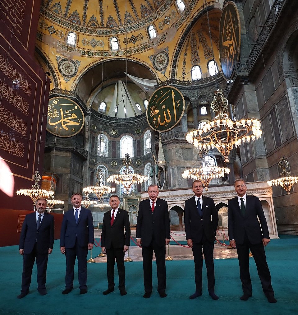 Tarihi gün bugün! Ayasofya-i Kebir Cami-i Şerifi Cuma Namazı için hazır