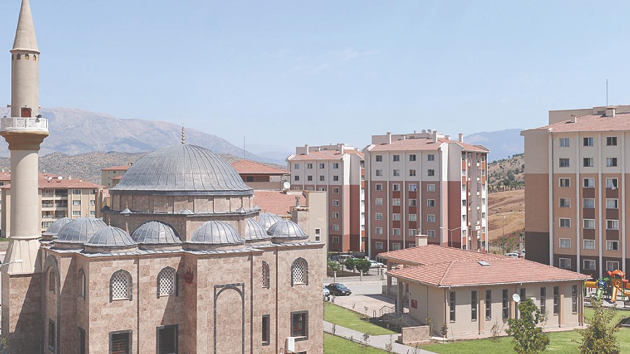 Adıyaman'da TOKİ konut kura çekilişi heyecanı