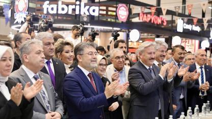 Çarşı Melikgazi Gıda AVM'si açılıdı