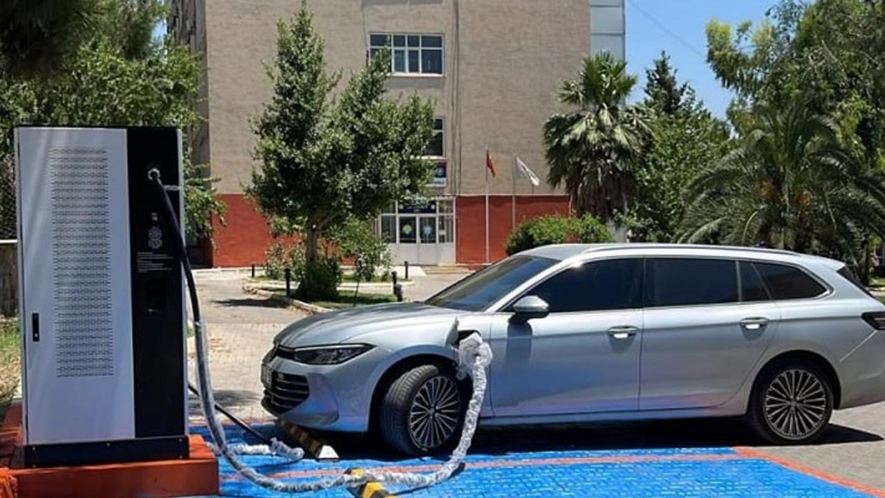 Harran Üniversitesi Elektrikli Araç Şarj İstasyonları devreye alındı
