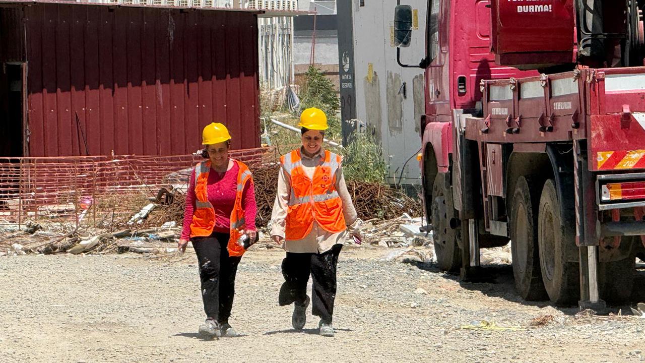 İnşaatın Kadın Ustaları Hatay'da iş başında